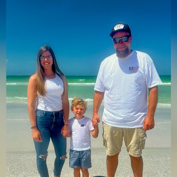 Mingie_xoxo is going live 🙌🏼🙌🏼 like this post to be notified when I go live 🎀🎀 - Picture 8 of 13